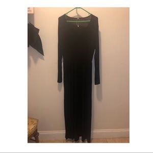 Black maxi dress with pockets